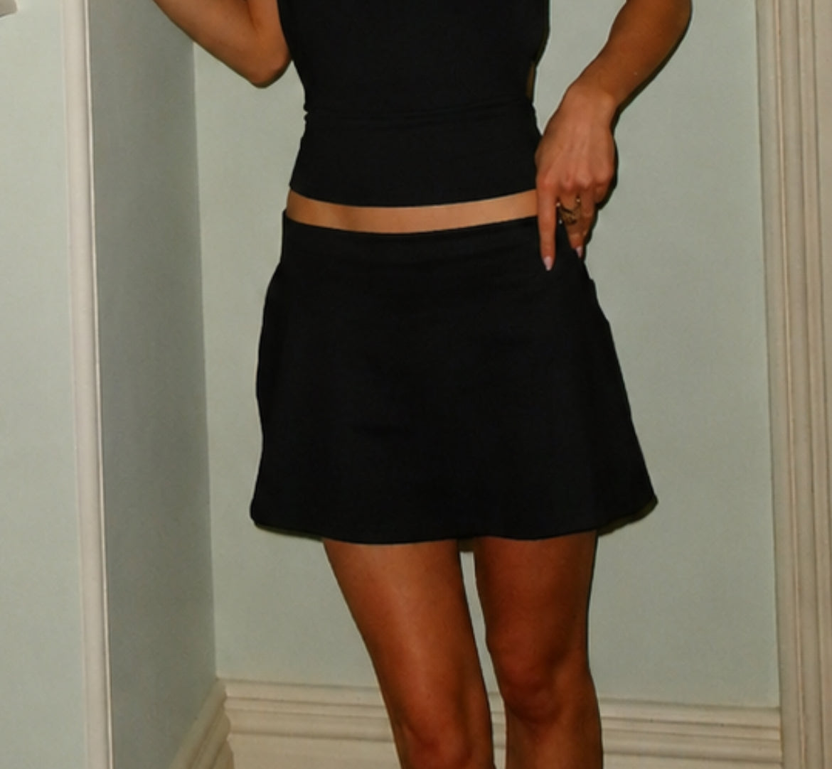 Jade Mini Skirt Black